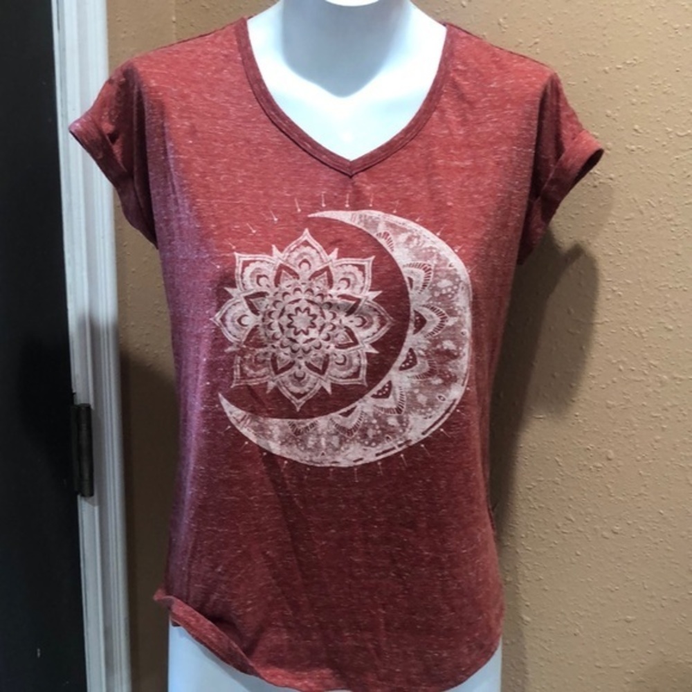 Style & Co v neck orange T-shirt